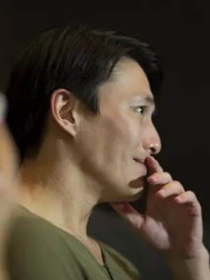 侄子碰瓷大貨車