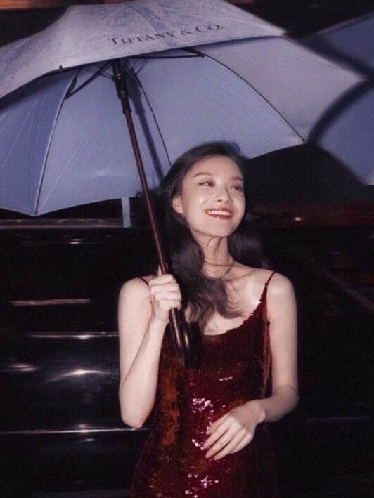 樓下鄰居王悠悠