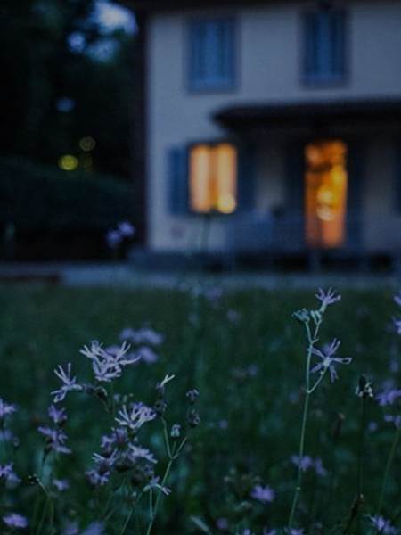 婚禮前一周，我在酒店撞見了本該上班的未婚夫