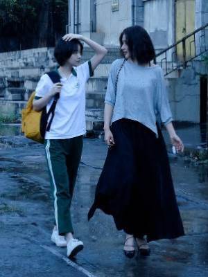 和風塵女同居一年