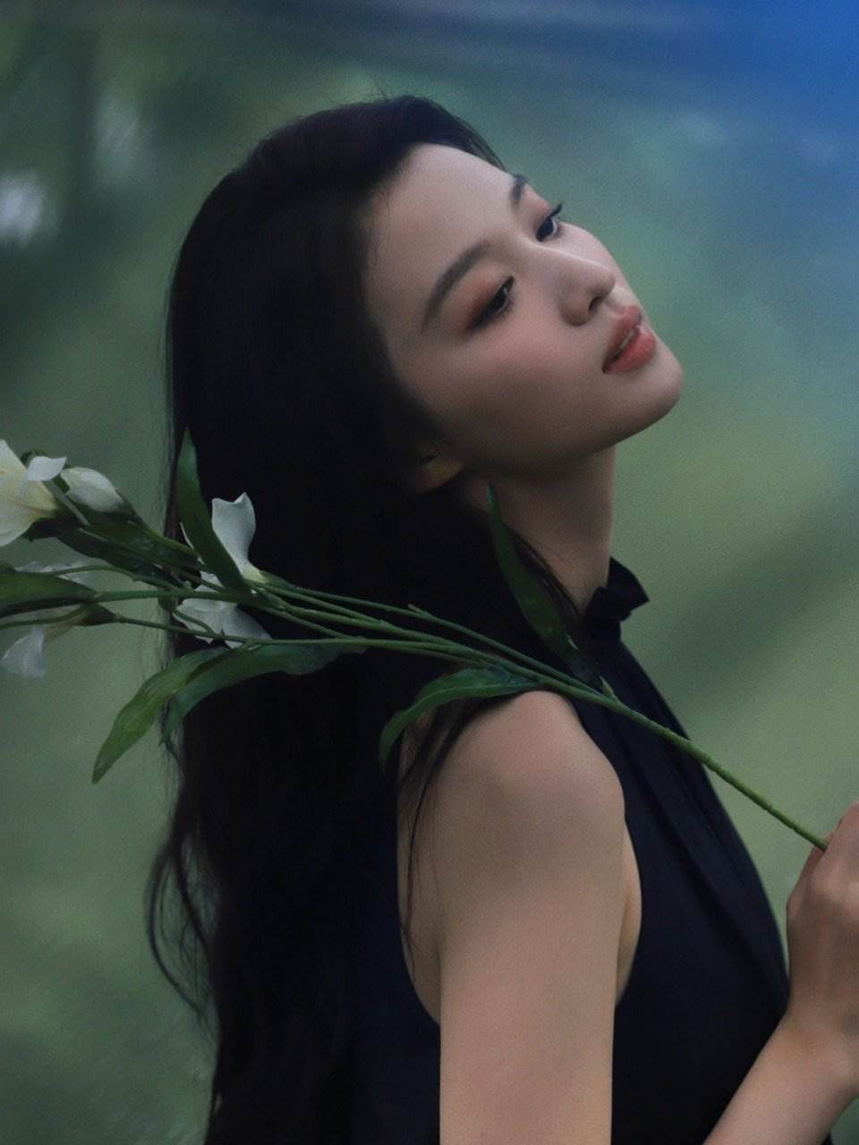 穿成po文女主她媽