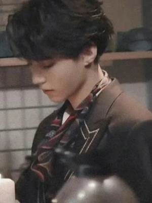 和白月光見面后被現任抓住了