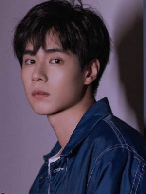 假男友演技太好