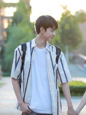 穿回校霸表白的那天